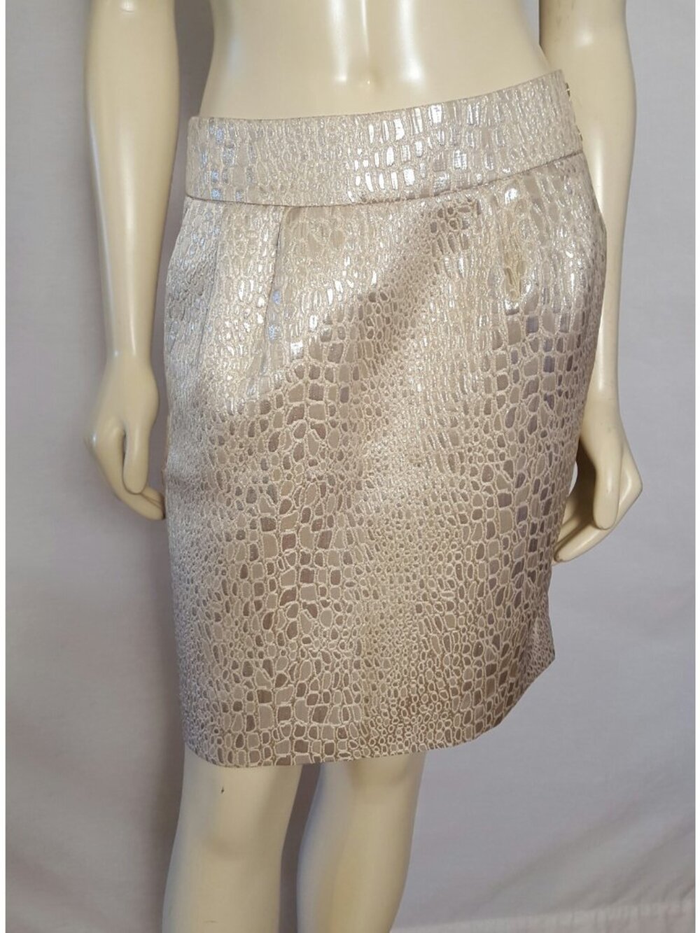 Rebecca Moses Ivory Gold Metallic above knee Skirt size 4